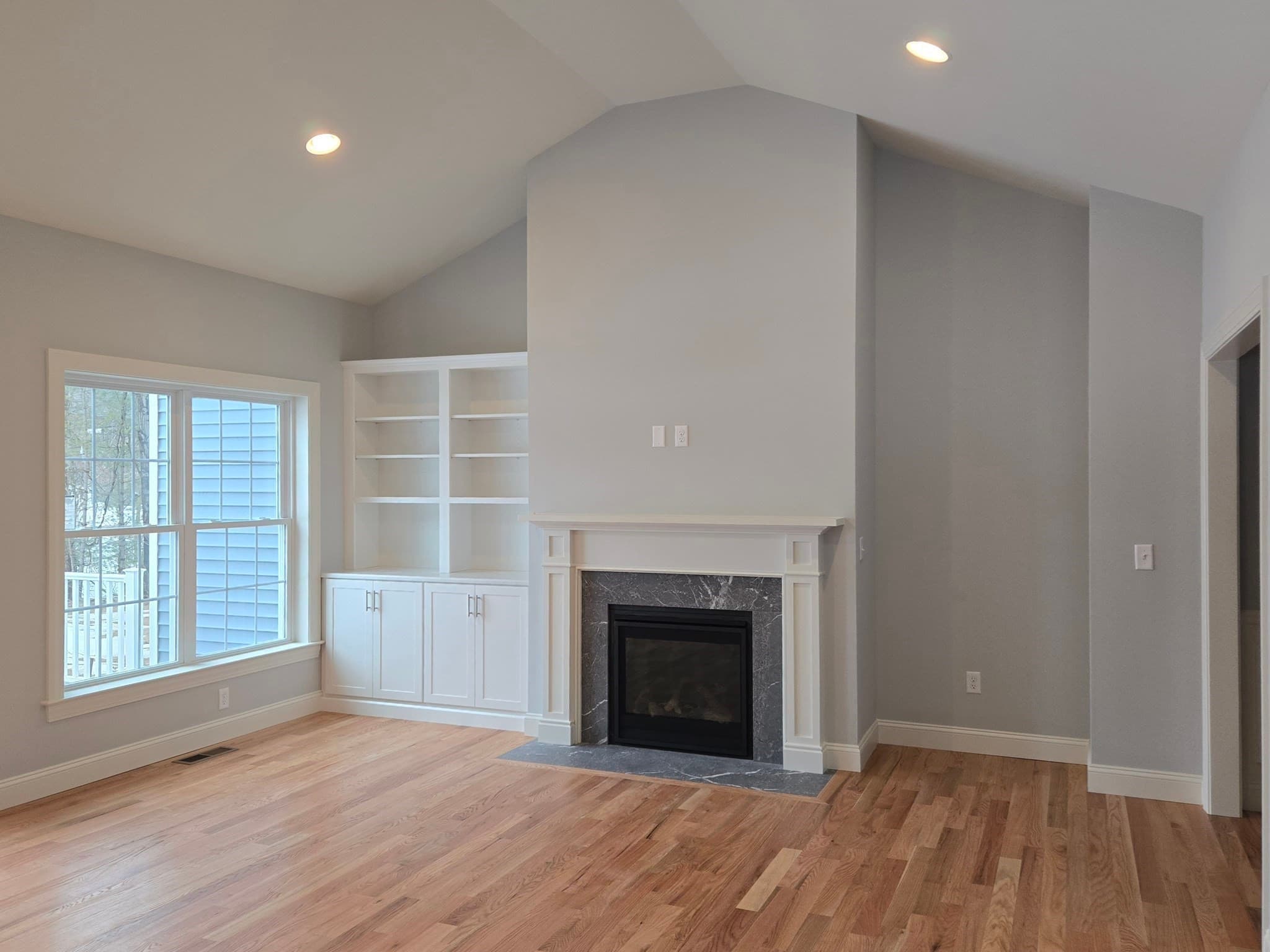 Single Family Residence at 39 Liberty Lane, Enfield CT 06082, photo 12 of 26