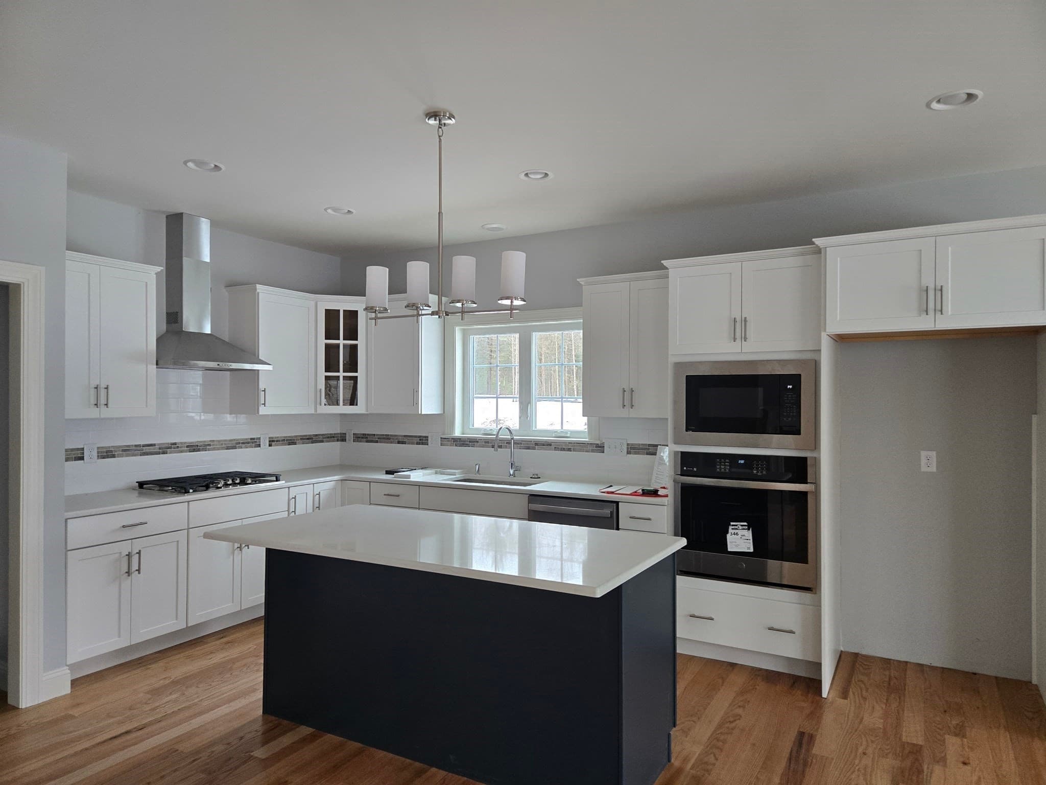 Single Family Residence at 39 Liberty Lane, Enfield CT 06082, photo 5 of 26