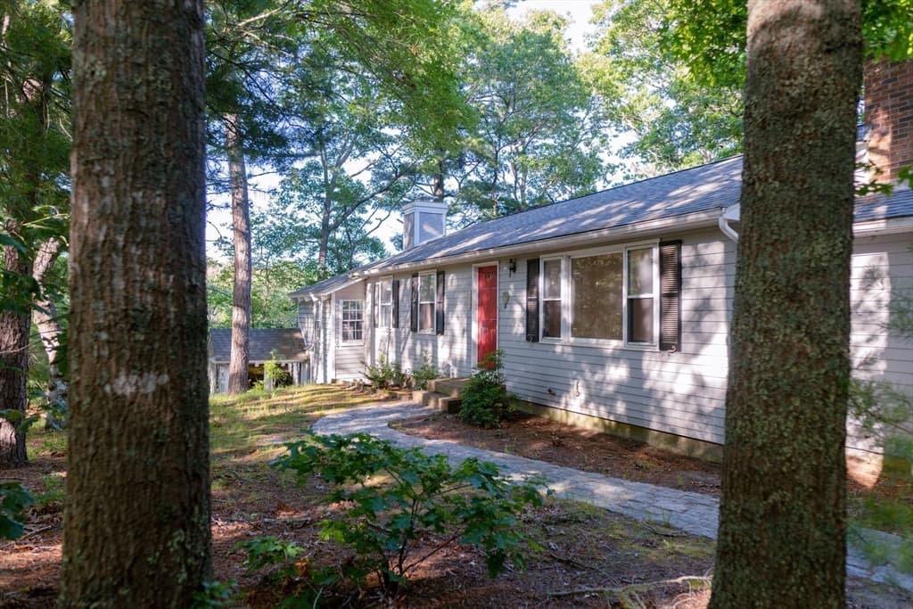 Single Family Residence at 24 Little John Rd, Falmouth MA 02536, photo 3 of 34