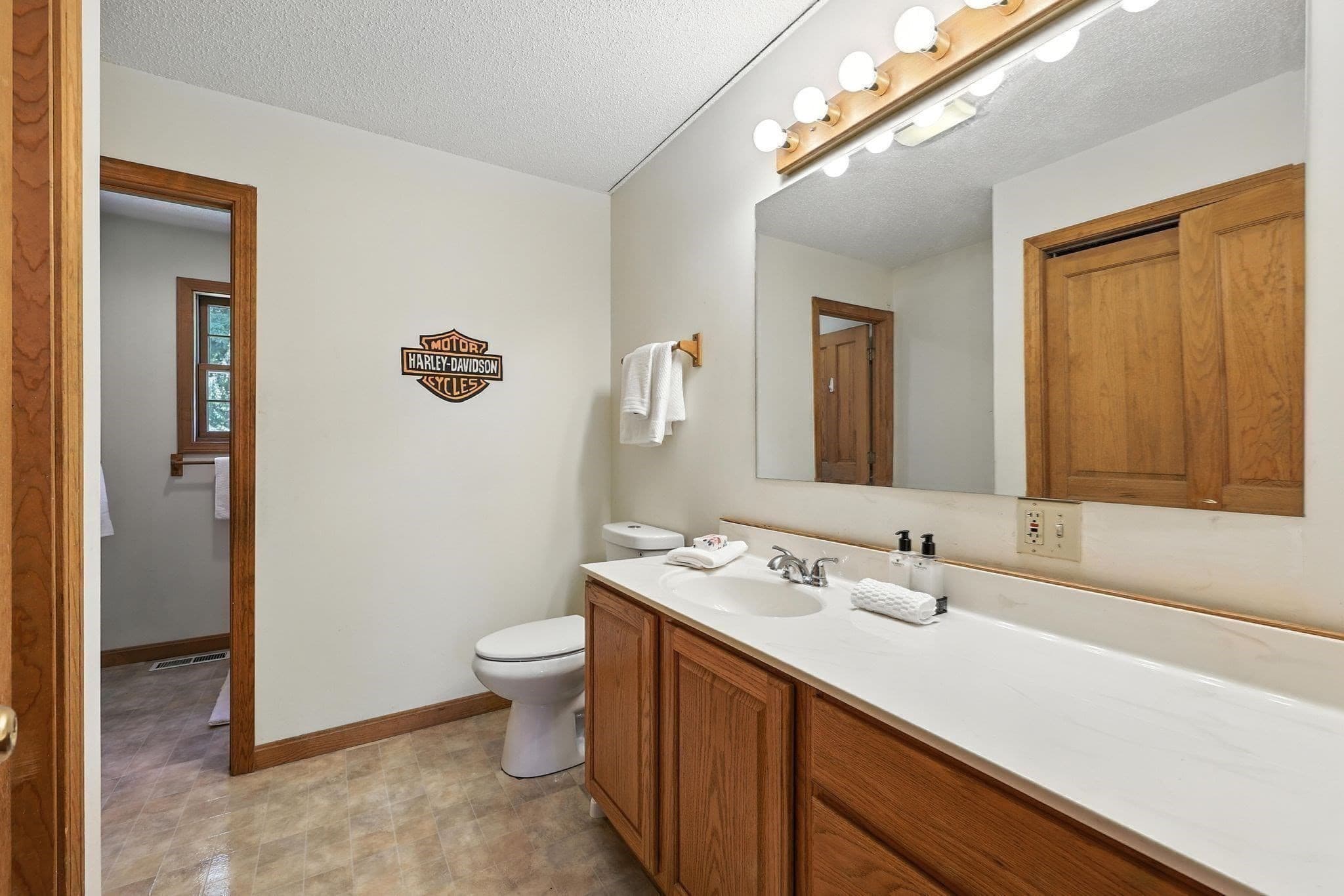 Single Family Residence at 285 Lower Hampden Rd, Monson MA 01057, Monson, photo 18 of 40