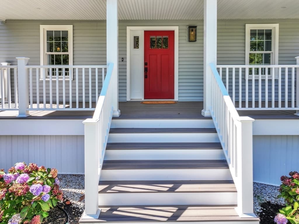 Single Family Residence at 128 Old Southbridge Rd, Dudley MA 01571, Dudley, photo 6 of 41