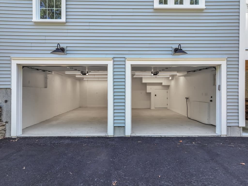 Single Family Residence at 128 Old Southbridge Rd, Dudley MA 01571, Dudley, photo 33 of 41