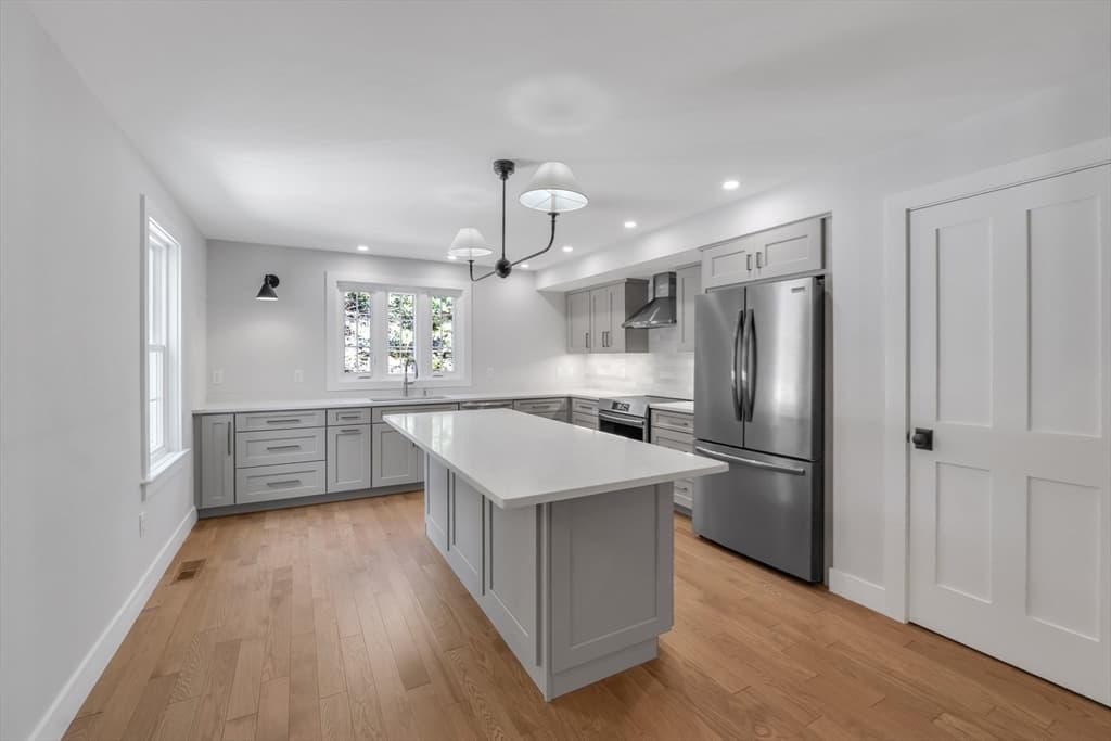 Single Family Residence at 128 Old Southbridge Rd, Dudley MA 01571, Dudley, photo 8 of 41