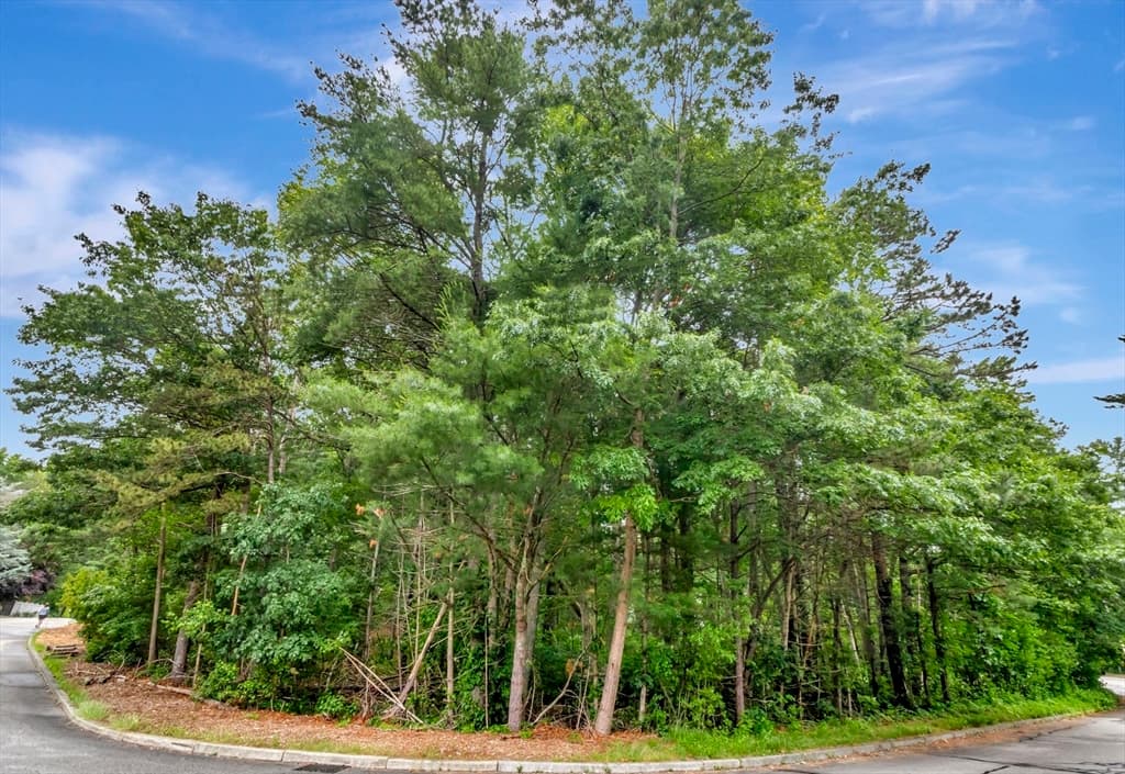 15 Randall Farm Drive, Easton MA 02356