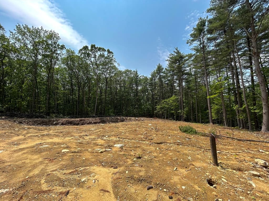 5 Pine Woods Ln, Sterling MA 01564 photo 8