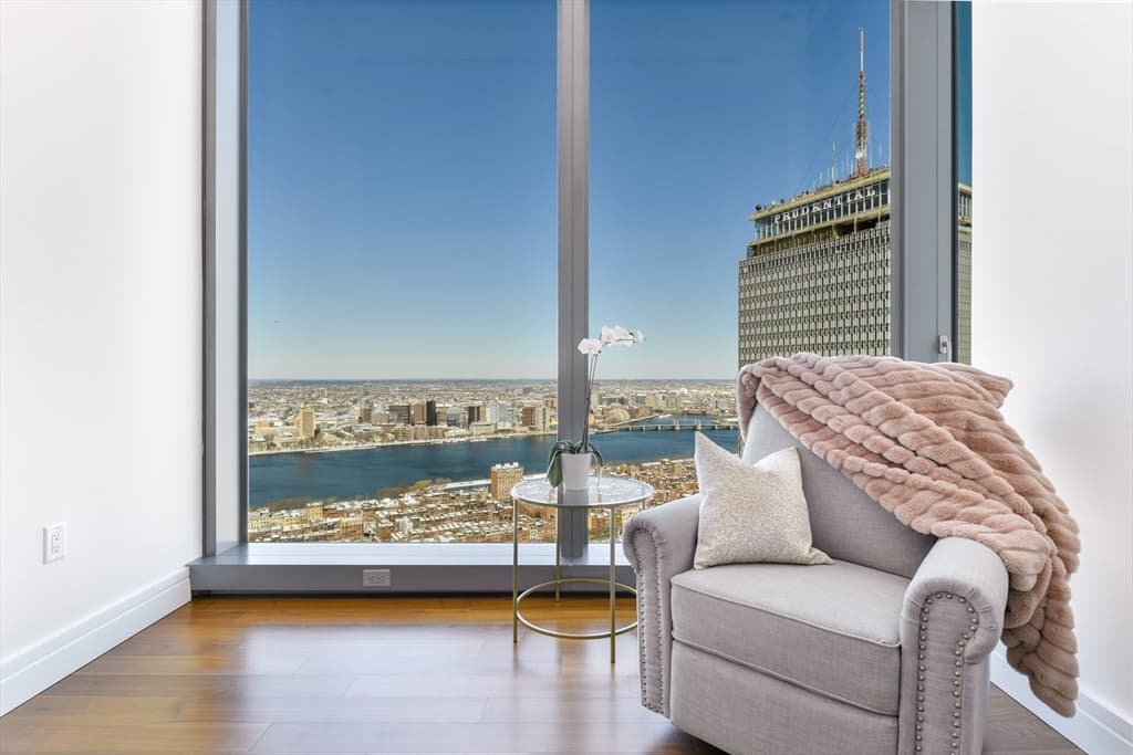Condominium at 1 Dalton Street # 5102, Boston MA 02115, photo 13 of 27