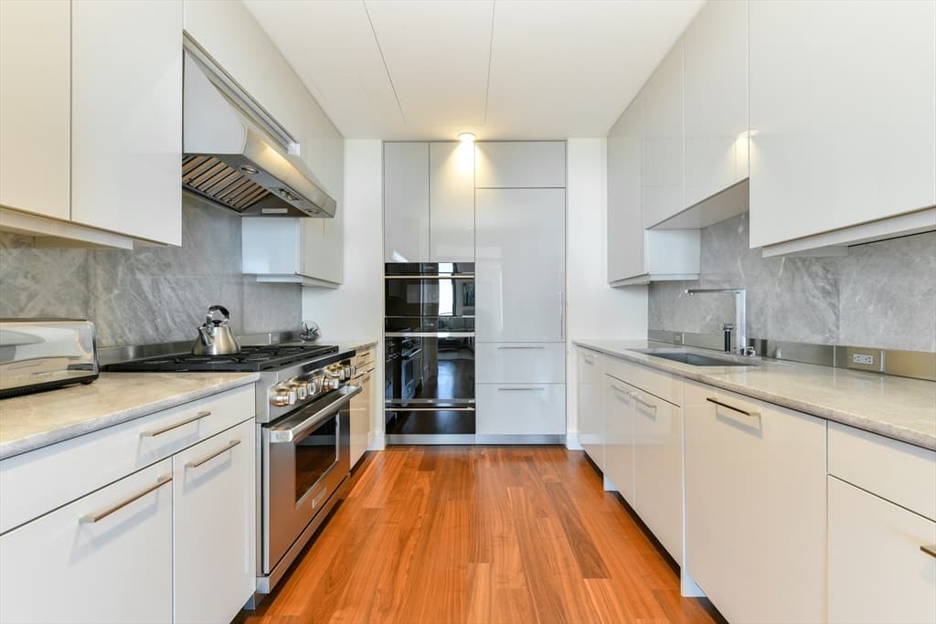 Condominium at 1 Dalton Street # 5102, Boston MA 02115, photo 10 of 27