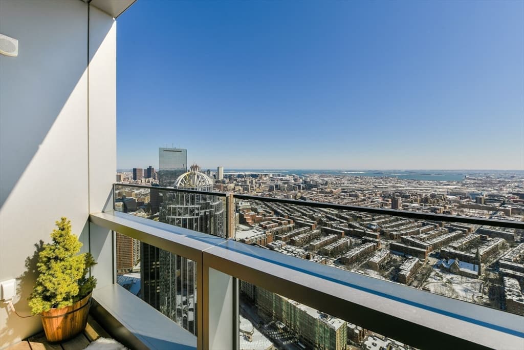 Condominium at 1 Dalton Street # 5102, Boston MA 02115, photo 4 of 27