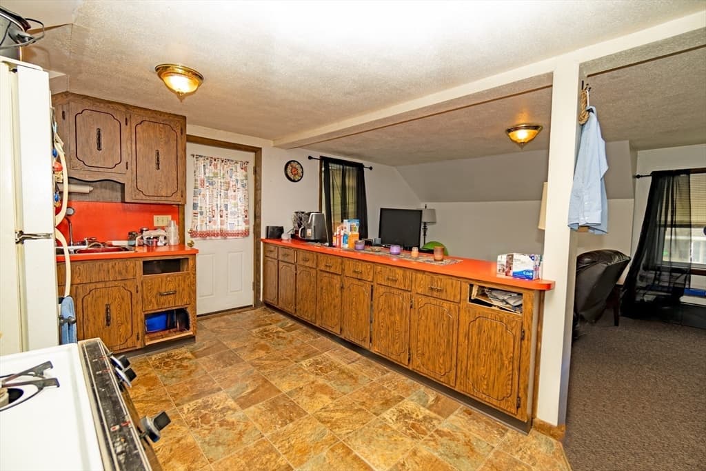 Commercial Sale at 294 E Main St, East Brookfield MA 01515, photo 18 of 42