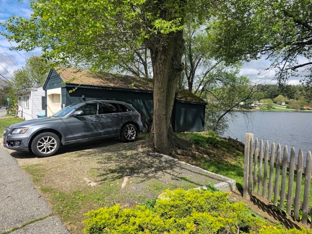 Commercial Sale at 294 E Main St, East Brookfield MA 01515, photo 4 of 42