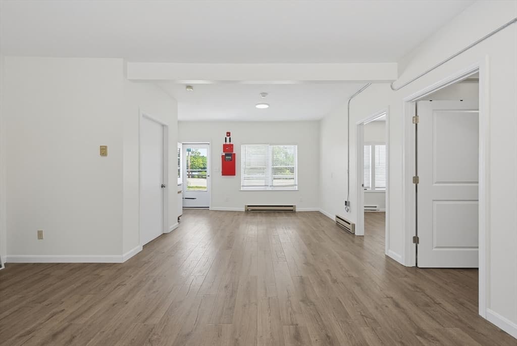 130 High St, Upton MA 01568 photo 5