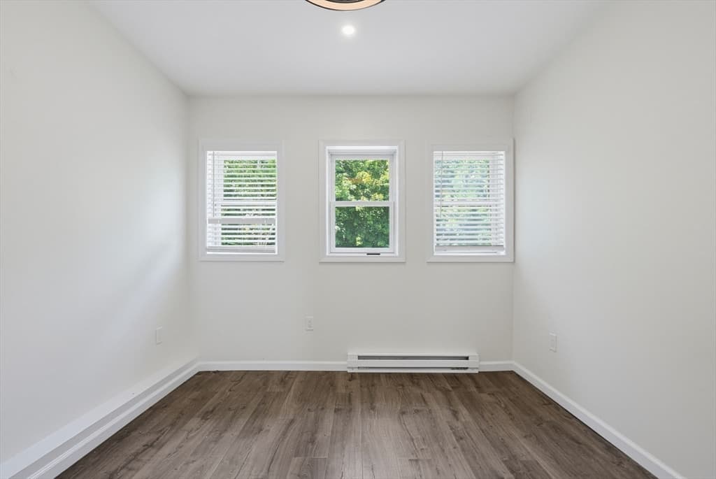 130 High St, Upton MA 01568 photo 35