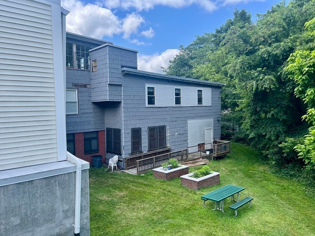 Commercial Sale at 44 Morris St, Webster MA 01570, photo 27 of 32