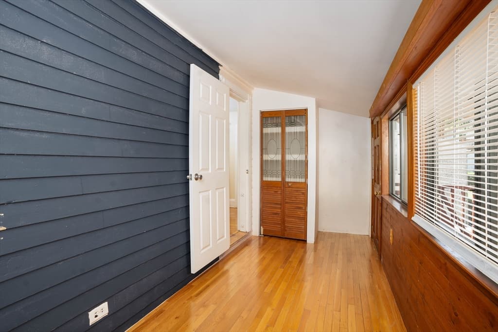 Single Family Residence at 211 Copeland St, Quincy MA 02169, photo 16 of 40