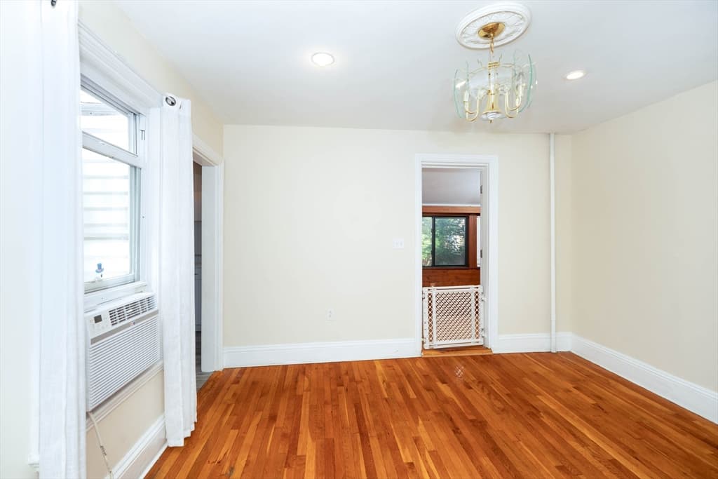Single Family Residence at 211 Copeland St, Quincy MA 02169, photo 14 of 40