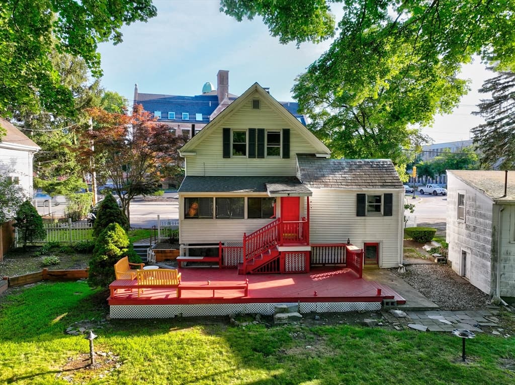 Single Family Residence at 211 Copeland St, Quincy MA 02169, photo 39 of 40
