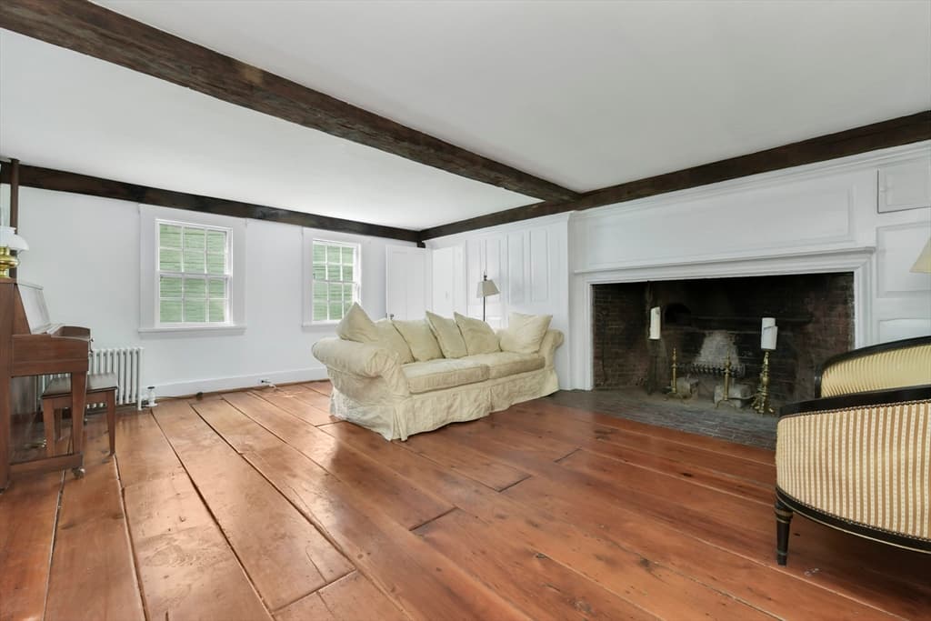 Single Family Residence at 10 Reiling Pond Rd, Lincoln MA 01773, Lincoln, photo 7 of 24
