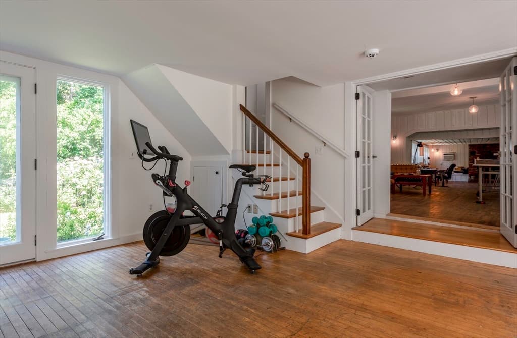 Single Family Residence at 10 Reiling Pond Rd, Lincoln MA 01773, Lincoln, photo 14 of 24
