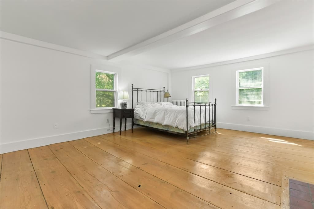 Single Family Residence at 10 Reiling Pond Rd, Lincoln MA 01773, Lincoln, photo 11 of 24