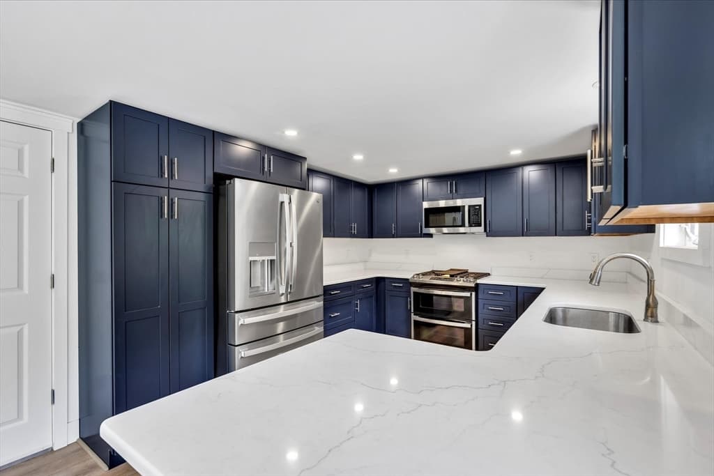 Single Family Residence at 35 Locust Street, Wareham MA 02532, Wareham, photo 17 of 35