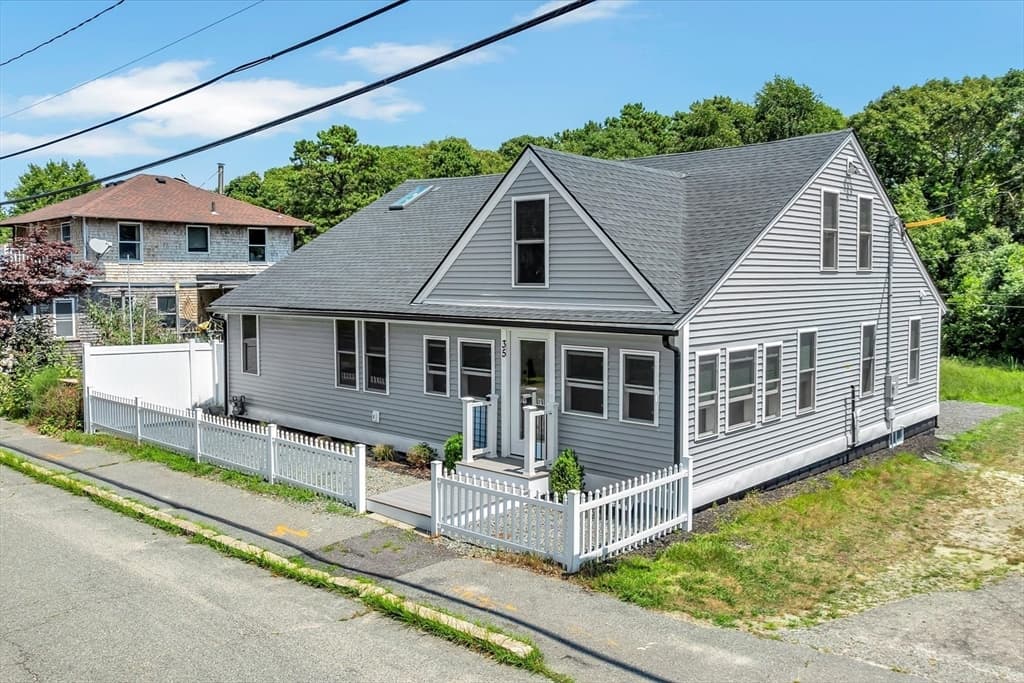 Single Family Residence at 35 Locust Street, Wareham MA 02532, Wareham, photo 3 of 35