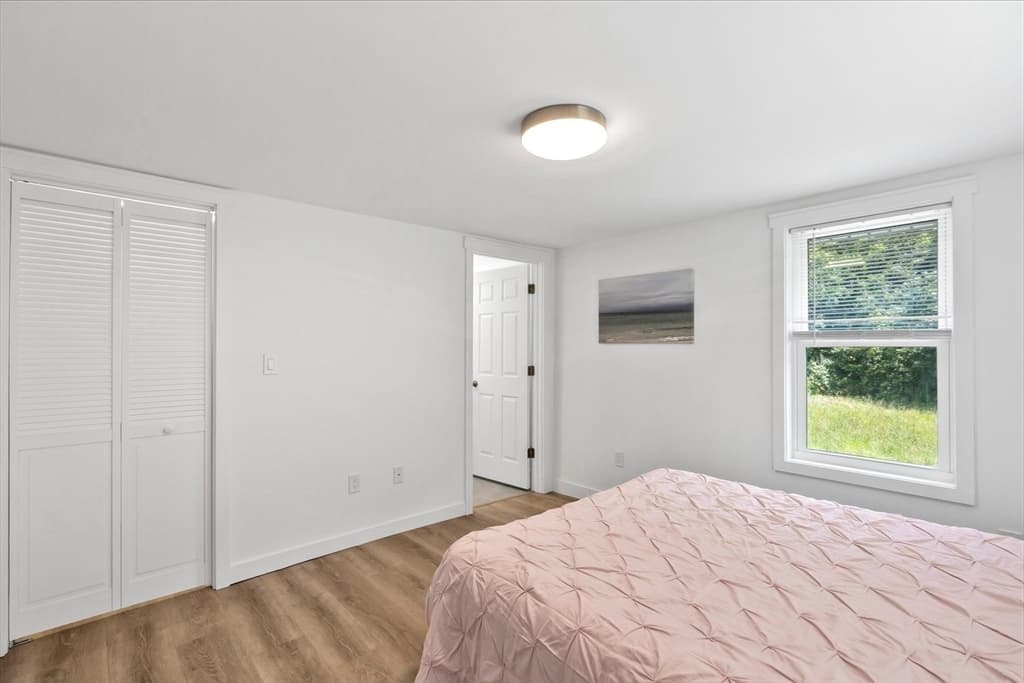 Single Family Residence at 35 Locust Street, Wareham MA 02532, Wareham, photo 10 of 35