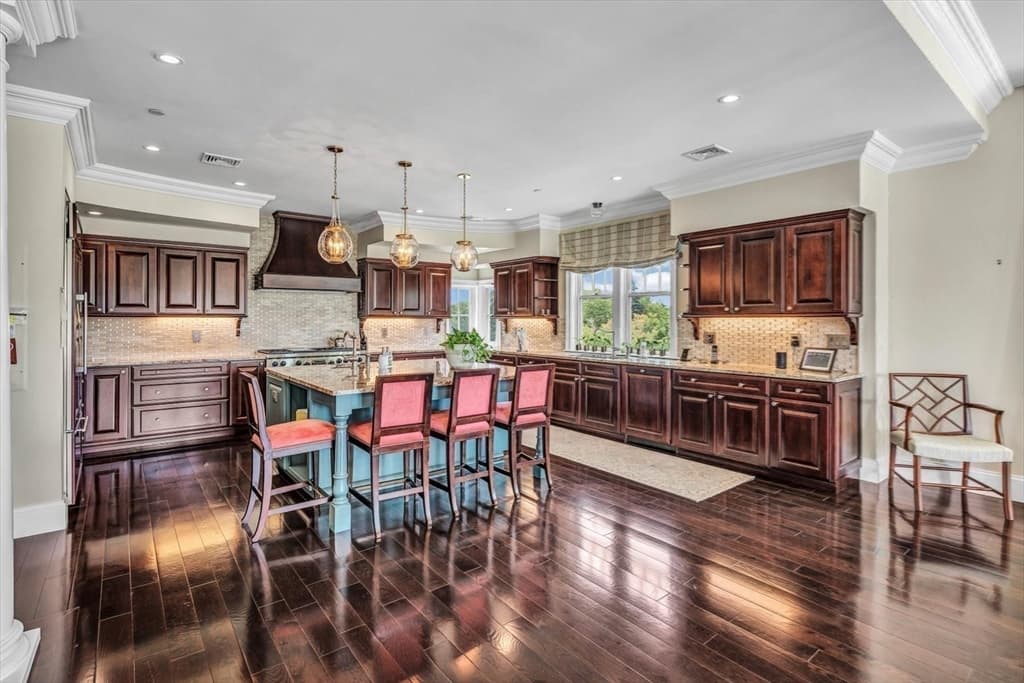 Condominium at 70 Simons Rd, Mashpee MA 02649, Mashpee, photo 13 of 41