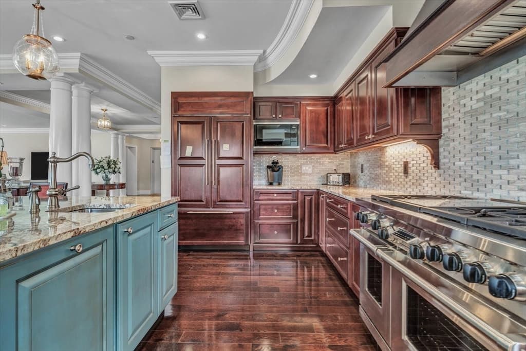 Condominium at 70 Simons Rd, Mashpee MA 02649, Mashpee, photo 16 of 41