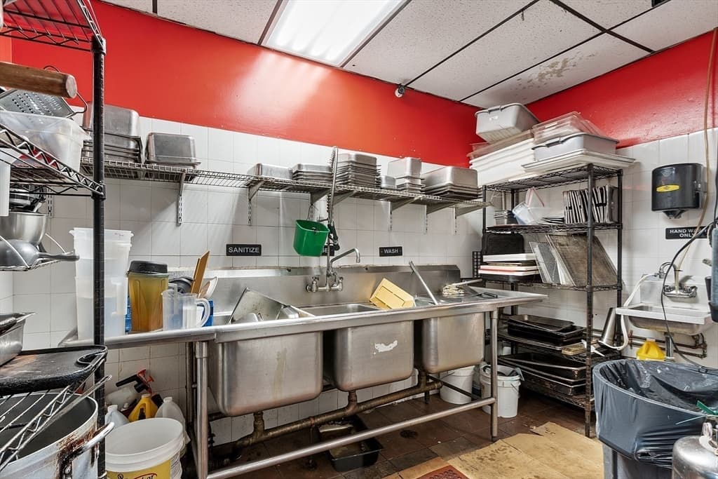 205 Broadway Unit: 5, Lawrence MA 01840 photo 2