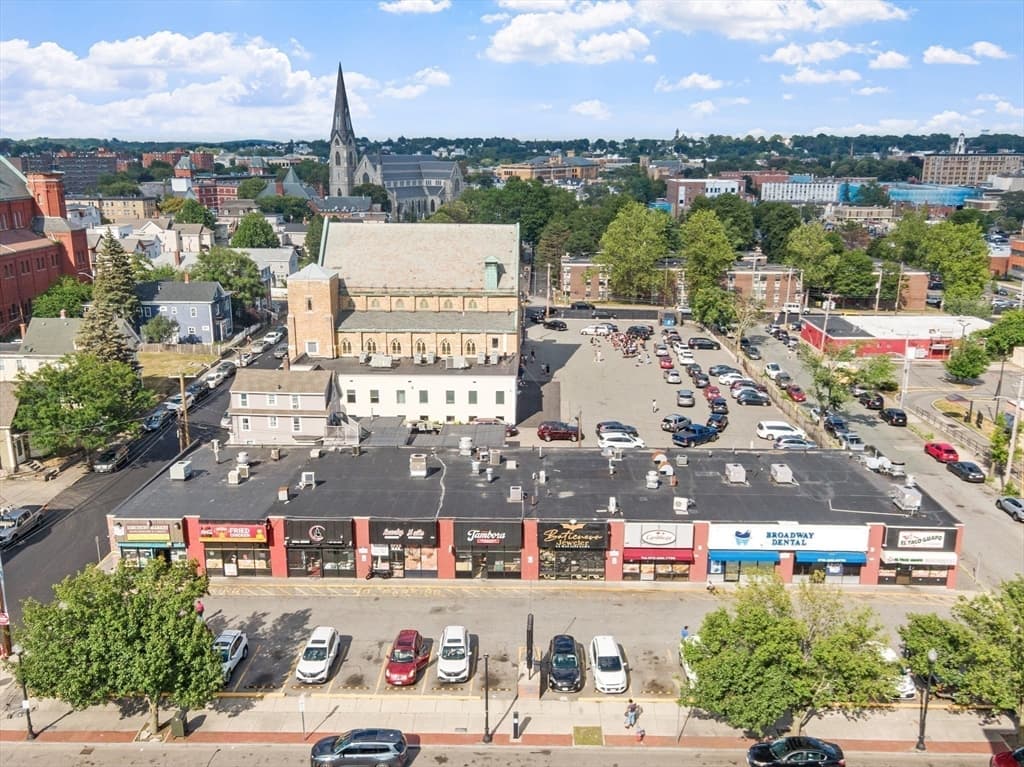 205 Broadway Unit: 5, Lawrence MA 01840 photo 3