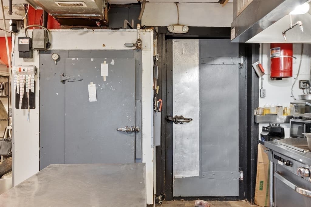 205 Broadway Unit: 5, Lawrence MA 01840 photo 9