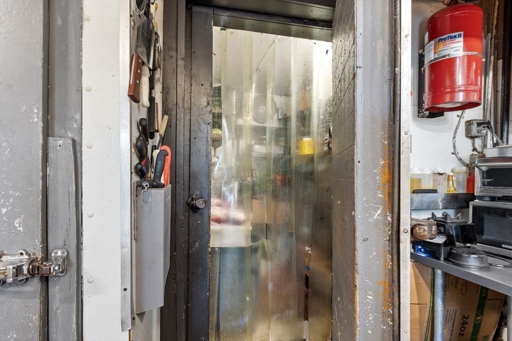 205 Broadway Unit: 5, Lawrence MA 01840 photo 18