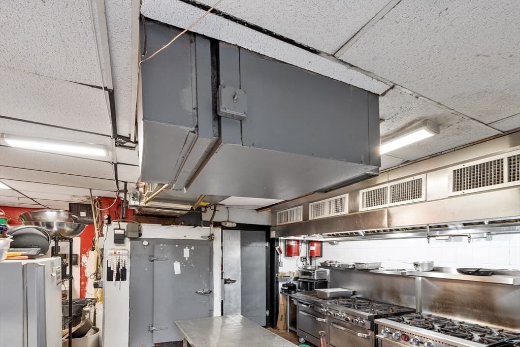 205 Broadway Unit: 5, Lawrence MA 01840 photo 8