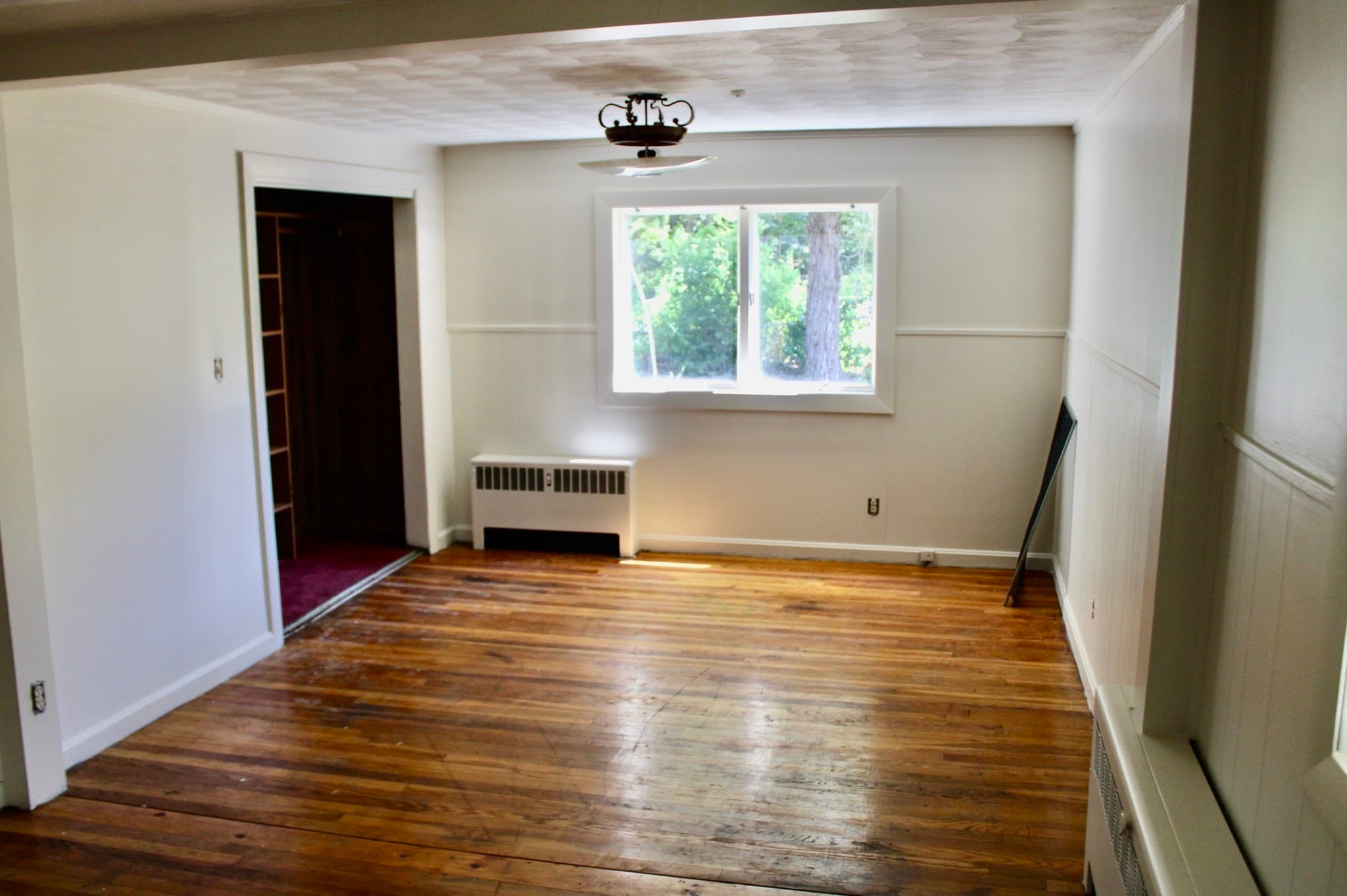 Single Family Residence at 87 Bellevue Dr East, Athol MA 01331, photo 11 of 21