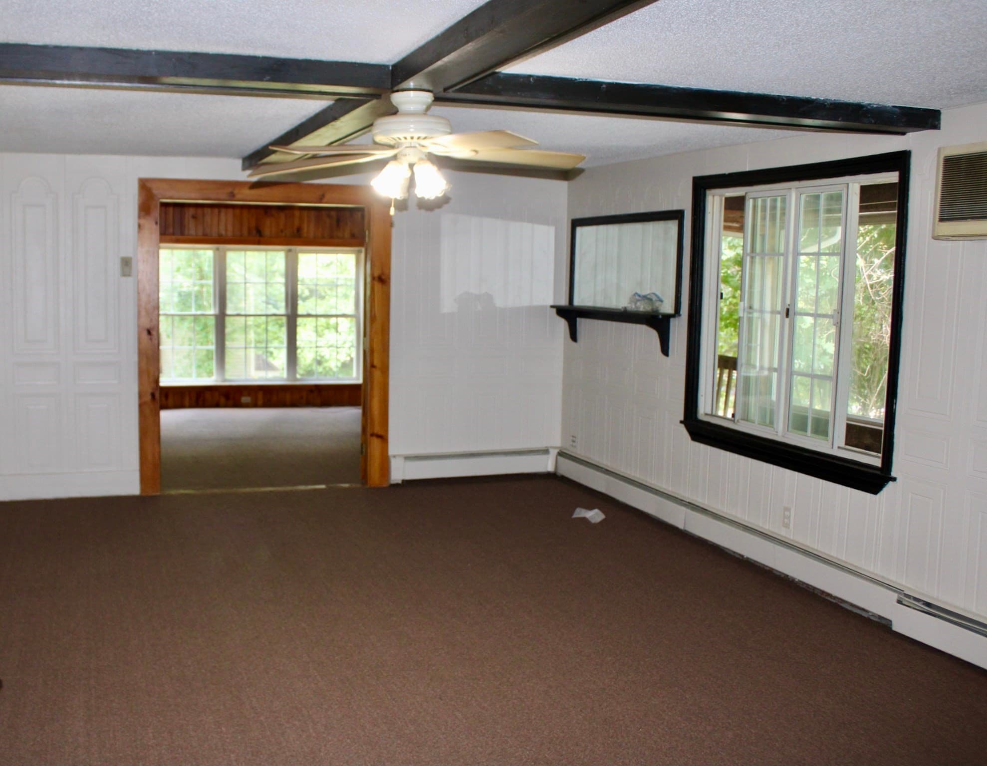 Single Family Residence at 87 Bellevue Dr East, Athol MA 01331, photo 8 of 21