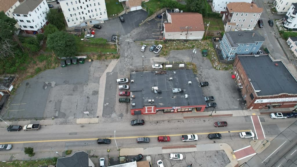 107 E Central St, Worcester MA 01605 photo 3