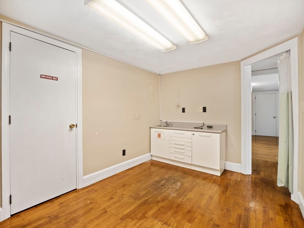 Commercial Sale at 306 Main St, Wilmington MA 01887, photo 31 of 42