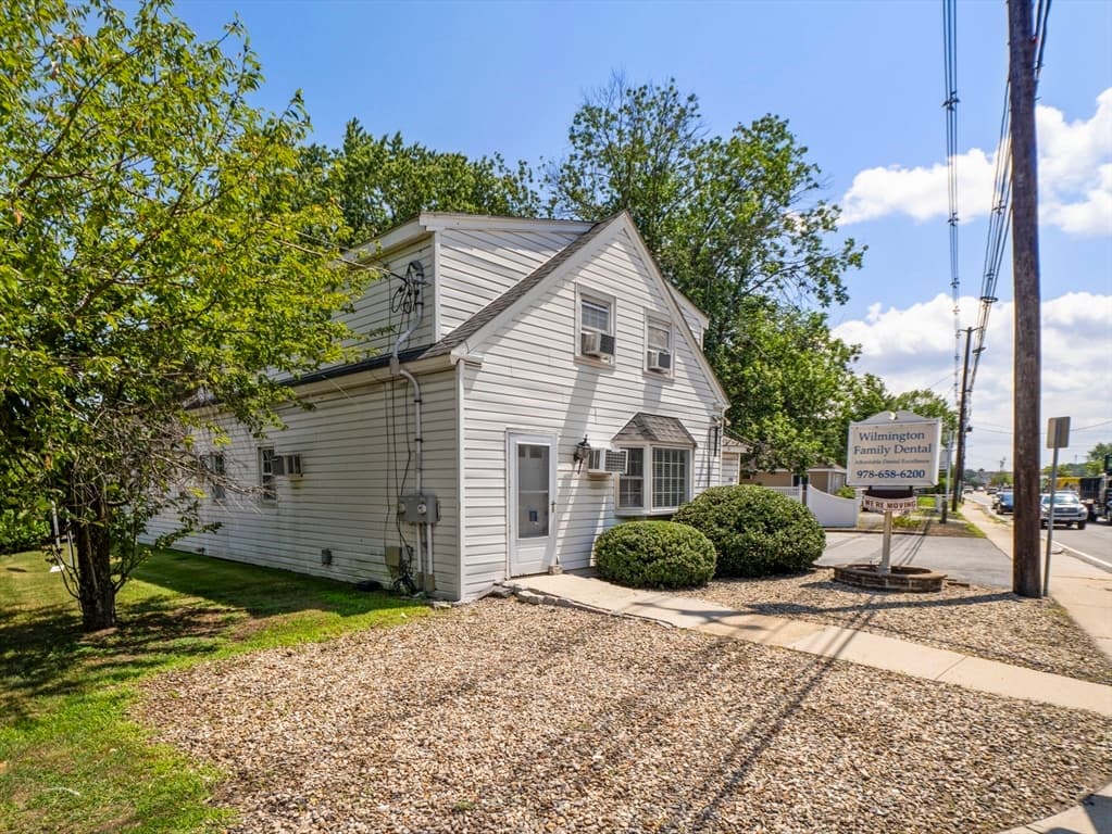 Commercial Sale at 306 Main St, Wilmington MA 01887, photo 4 of 42