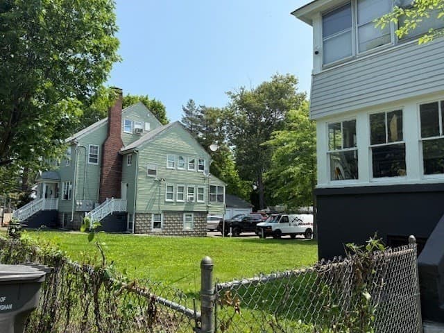5-9 Family at 18-38 Beaver Ct, Framingham MA 01702, photo 7 of 10