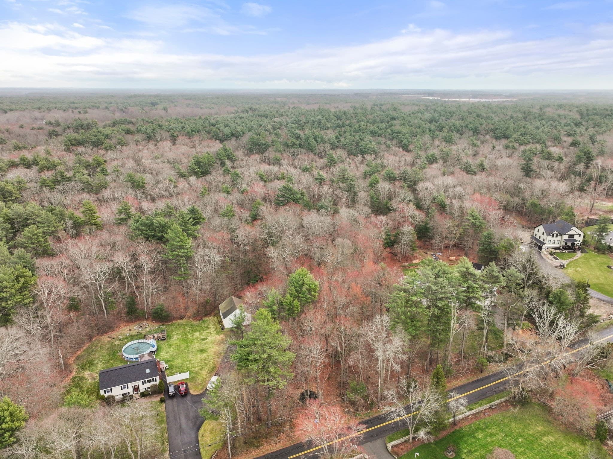 Off Vernon, Middleboro MA 02346