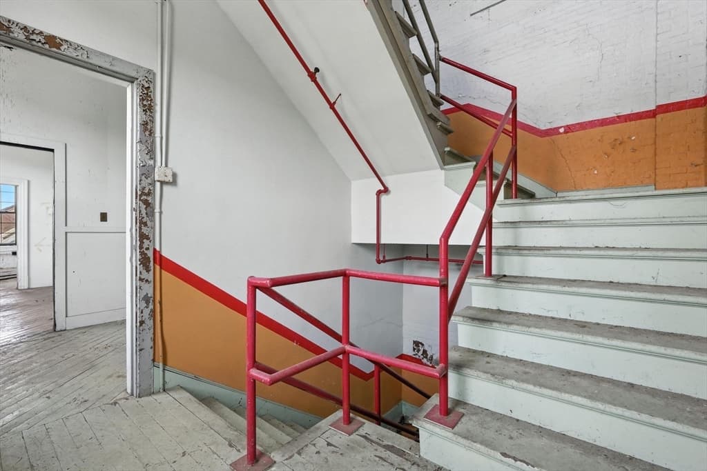 Commercial Sale at 382 Dwight St, Holyoke MA 01040, Holyoke, photo 4 of 6