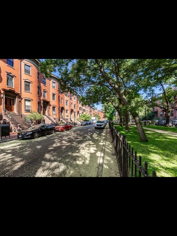 Condominium at 19 Worcester Sq # 1, Boston MA 02118, photo 8 of 35