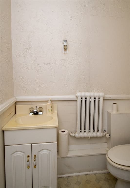 13 S 6th St, New Bedford MA 02740 photo 27