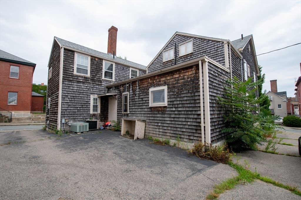 13 S 6th St, New Bedford MA 02740 photo 38