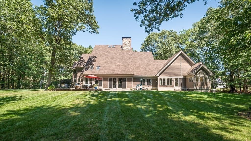 Single Family Residence at 30 Autumn Lane, Hamilton MA 01982, photo 38 of 42
