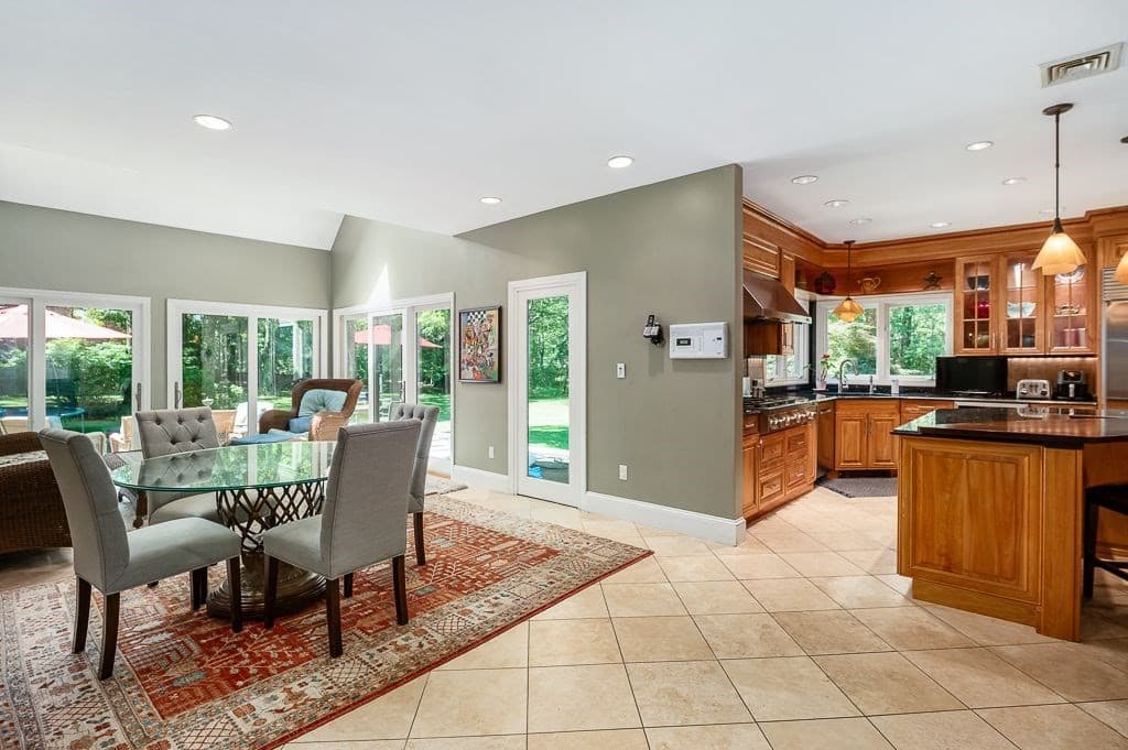 Single Family Residence at 30 Autumn Lane, Hamilton MA 01982, photo 11 of 42