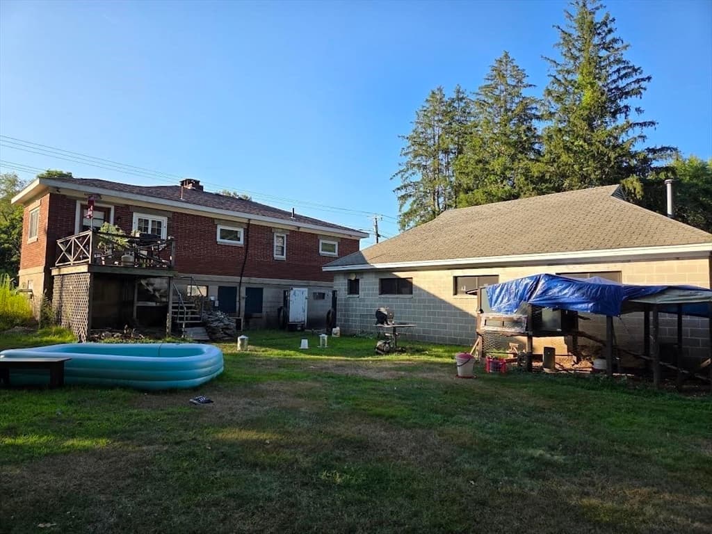 195 E Main St, Norton MA 02766 photo 2