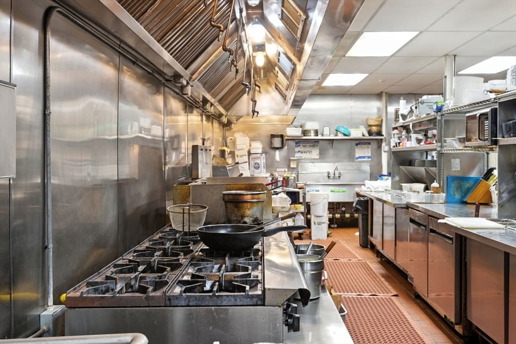 Commercial Sale at 211 Middlesex Tpke, Burlington MA 01803, Burlington, photo 11 of 35