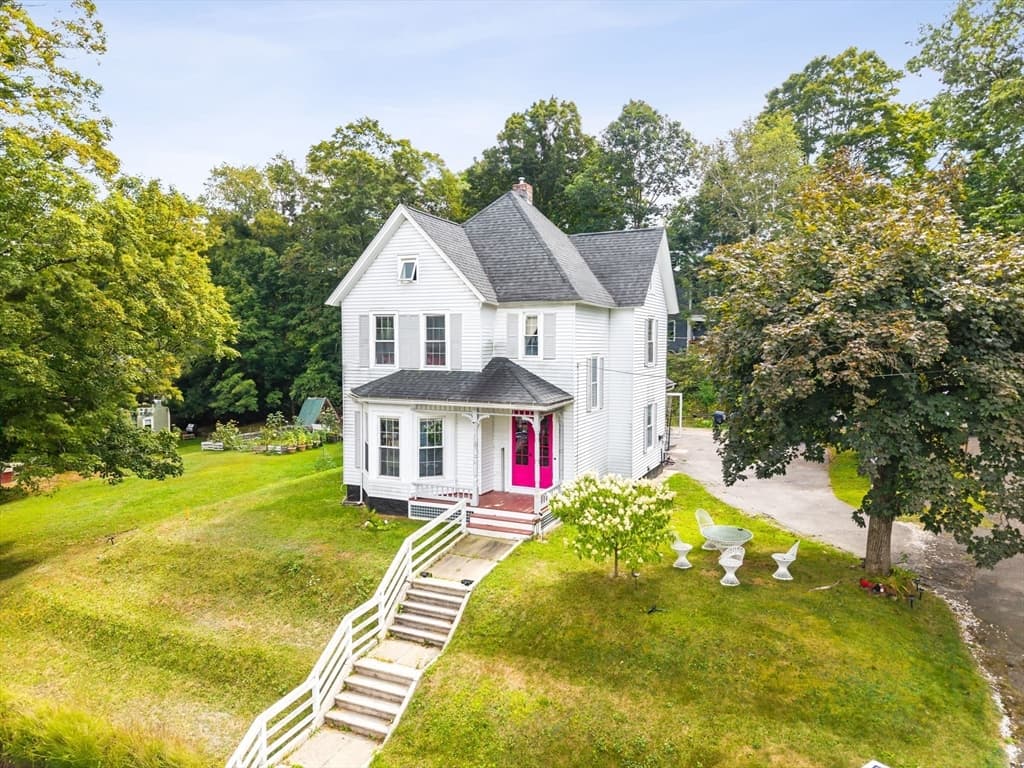 67 Putnam St, Orange MA 01364