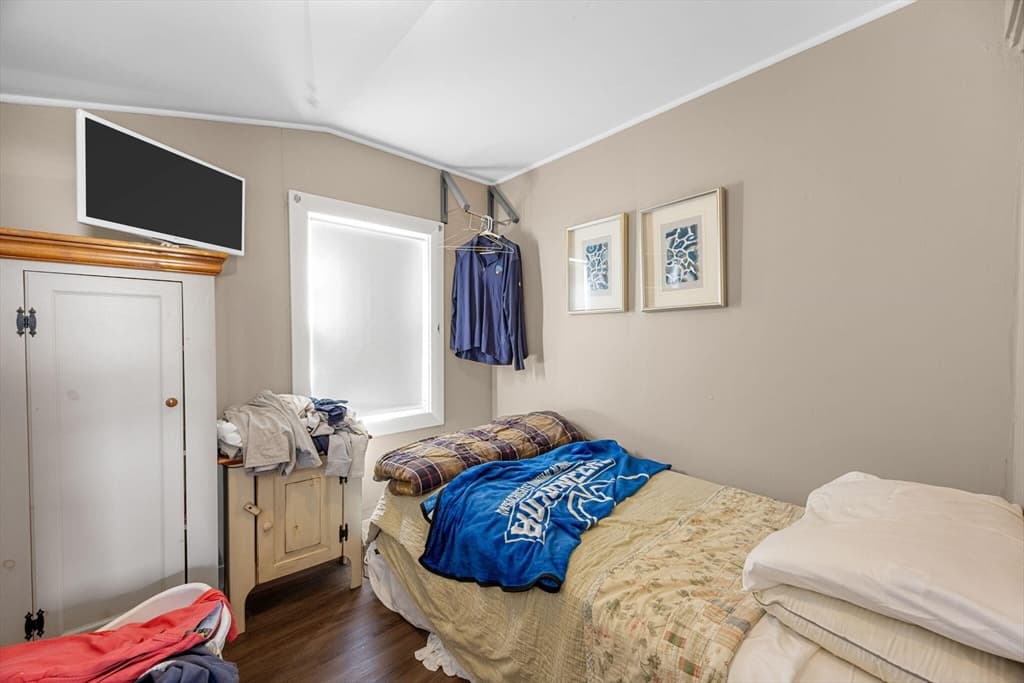 Single Family Residence at 4 Spadoni Rd, Dennis MA 02638, photo 10 of 25